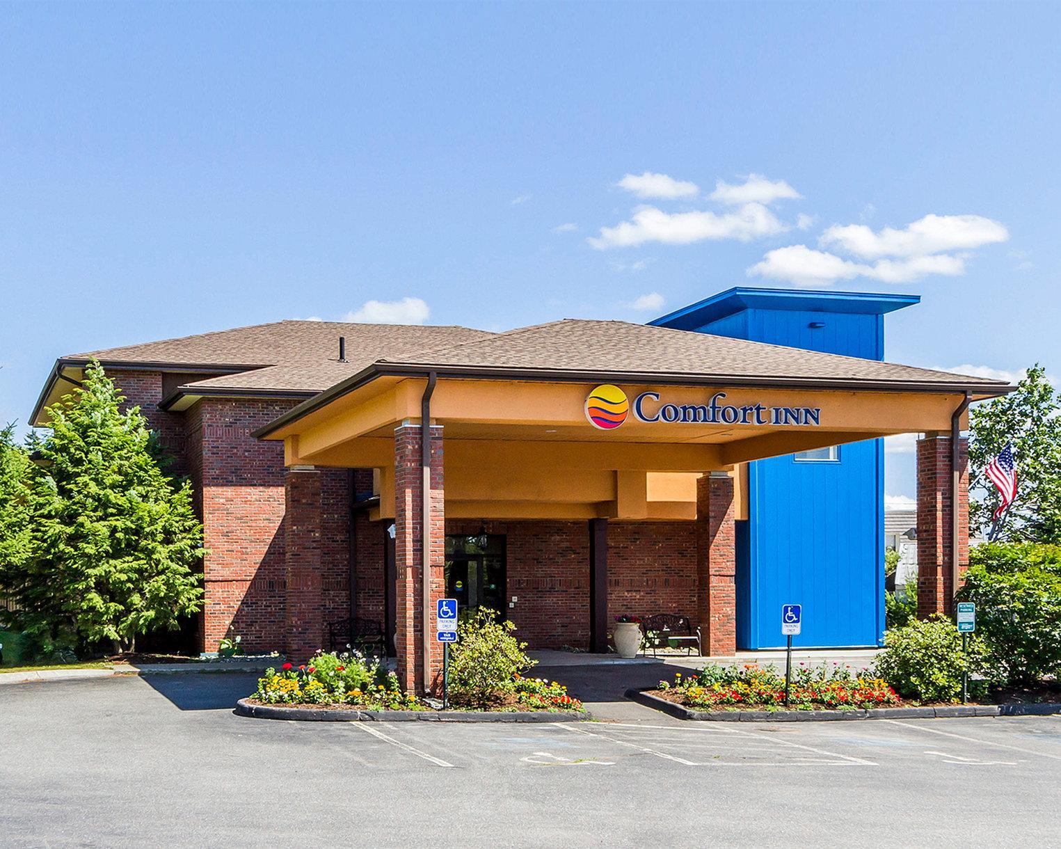 Comfort Inn Ellsworth - Bar Harbor Bagian luar foto