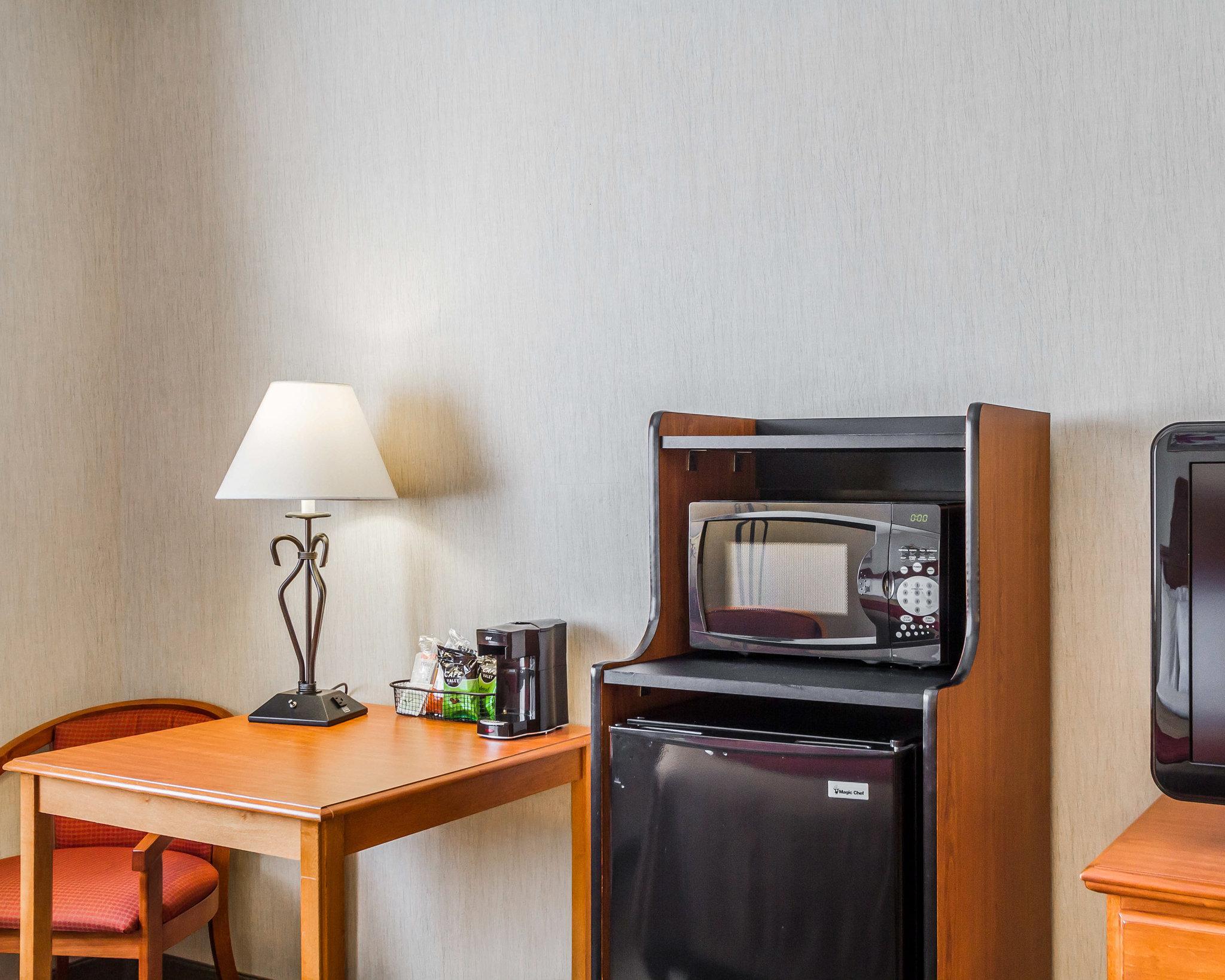 Comfort Inn Ellsworth - Bar Harbor Bagian luar foto