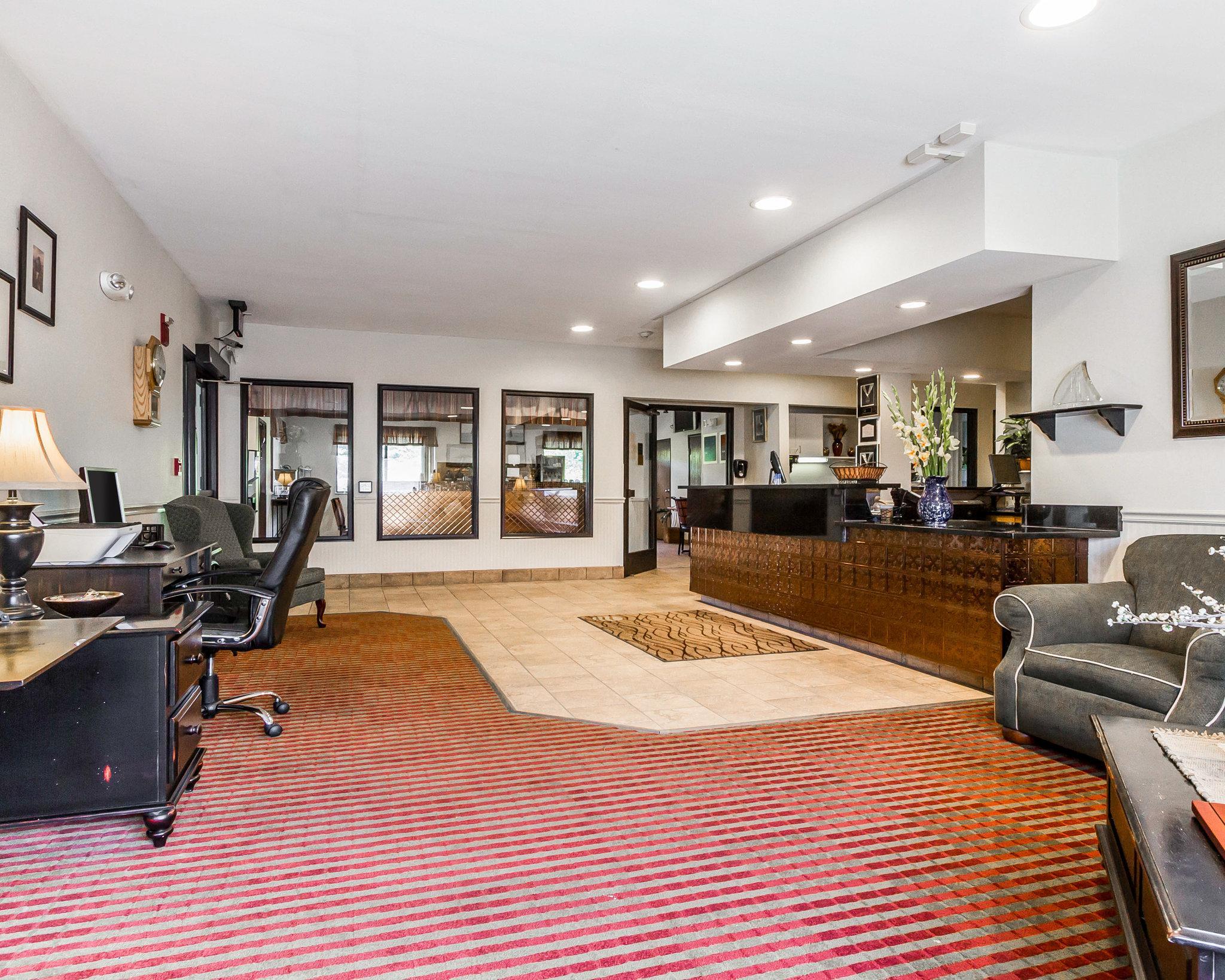 Comfort Inn Ellsworth - Bar Harbor Bagian luar foto