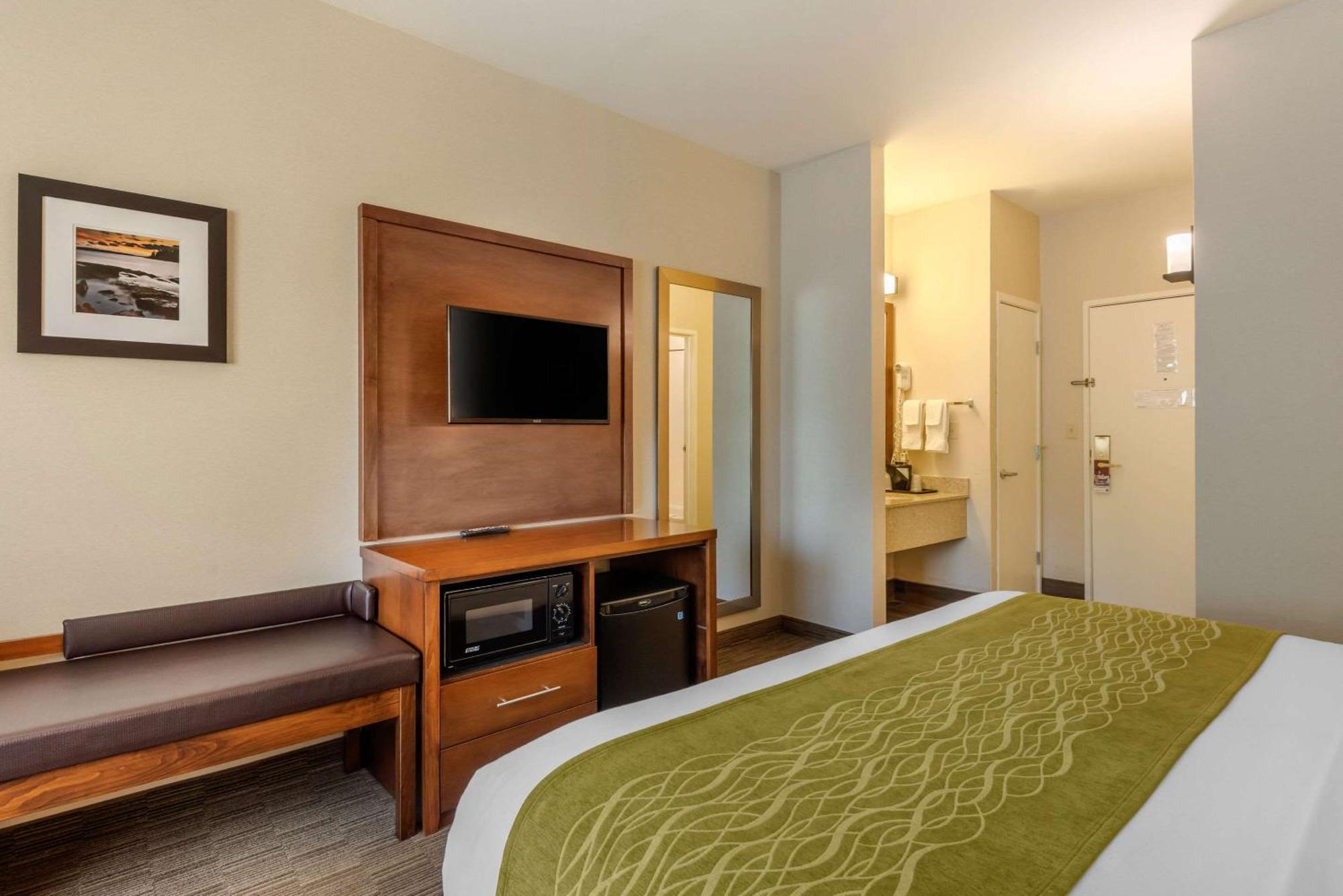 Comfort Inn Ellsworth - Bar Harbor Bagian luar foto
