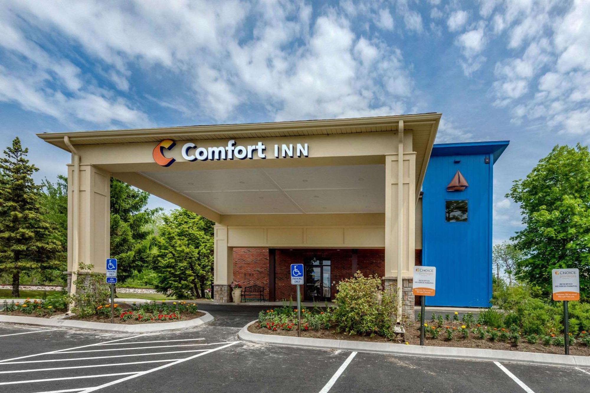 Comfort Inn Ellsworth - Bar Harbor Bagian luar foto