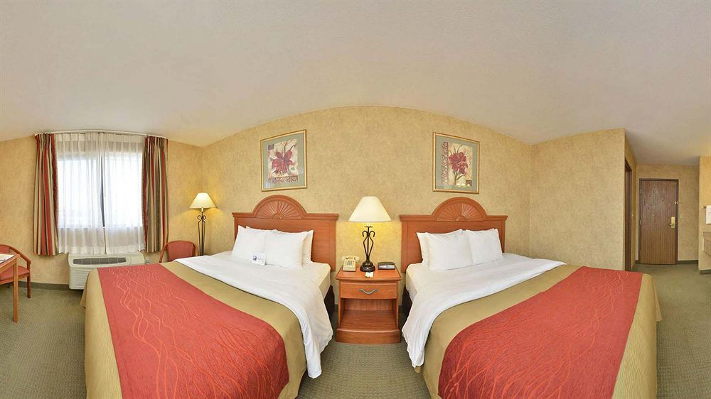 Comfort Inn Ellsworth - Bar Harbor Bagian luar foto